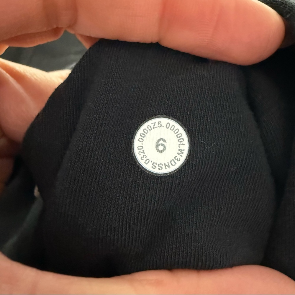 Lululemon Scuba Crew Size 6 - Picture 5 of 9